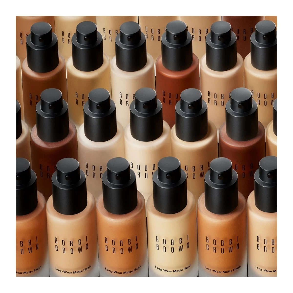 MINI SKIN LONG-WEAR WEIGHTLESS FOUNDATION-Fond De Teint Longue Tenue Ultra-léger Couvrance Parfaite Fini Mat - SPF15 Format Voyage-BOBBI BROWN – Image 3