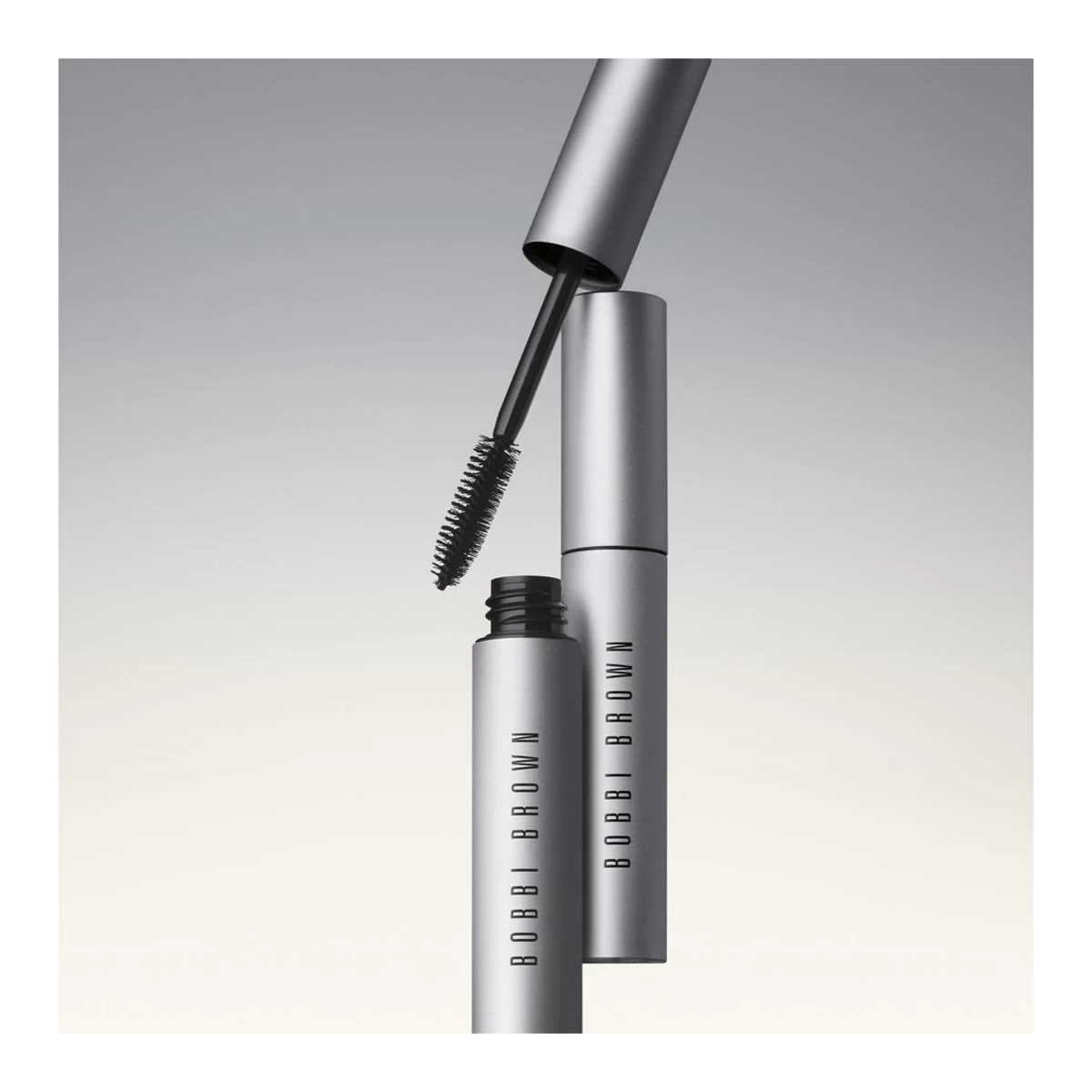 SMOKEY EYE-Mascara Kajal Hautement Pigmenté-BOBBI BROWN – Image 4